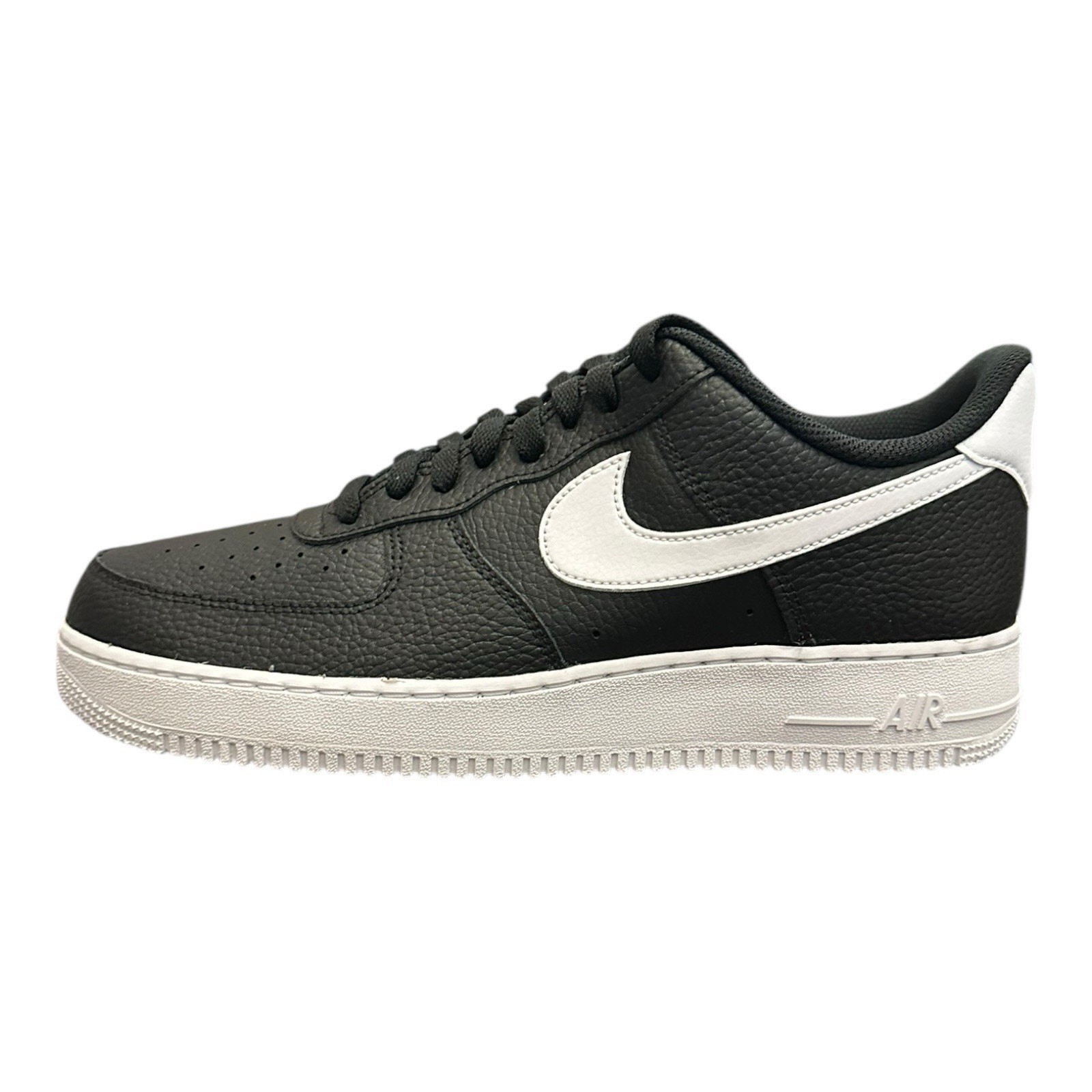 Nike Air Force 1 Low ’07 Black White Mens Size 11 CT2302-002 New Authentic