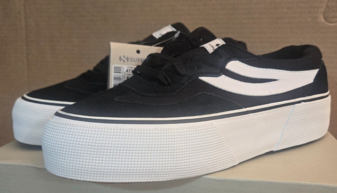 Superga 3041 Revolley Colorblock Platform Sneaker 8.5 Men/10 Women Black/White