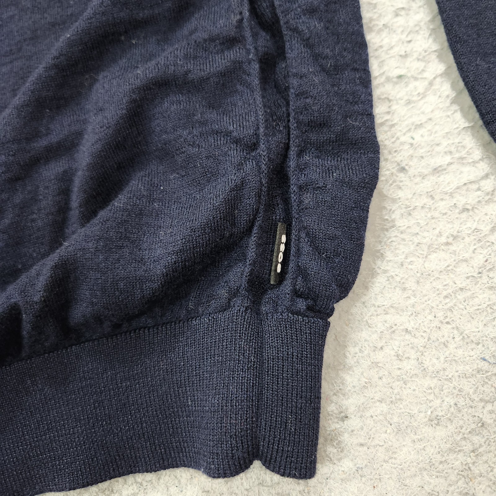 Hugo Boss Sweater Mens Large Blue Musso Turtle Neck Virgin Wool Yarn Fits Medium