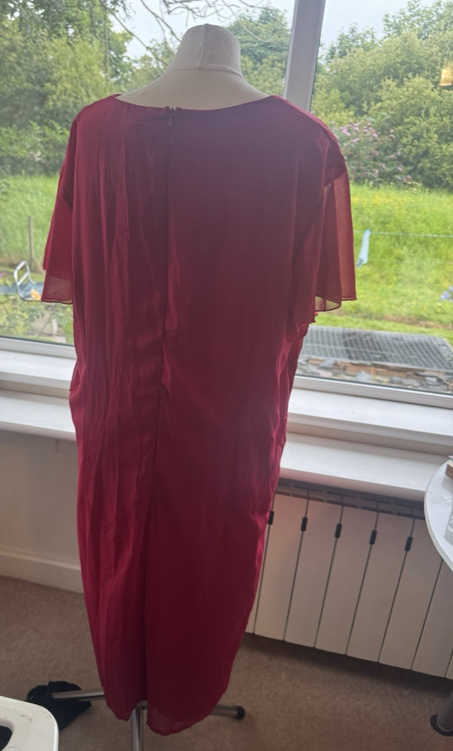 Flattering Quiz Women’s Red Cherry Knot Front Dress Size 24 BNWT