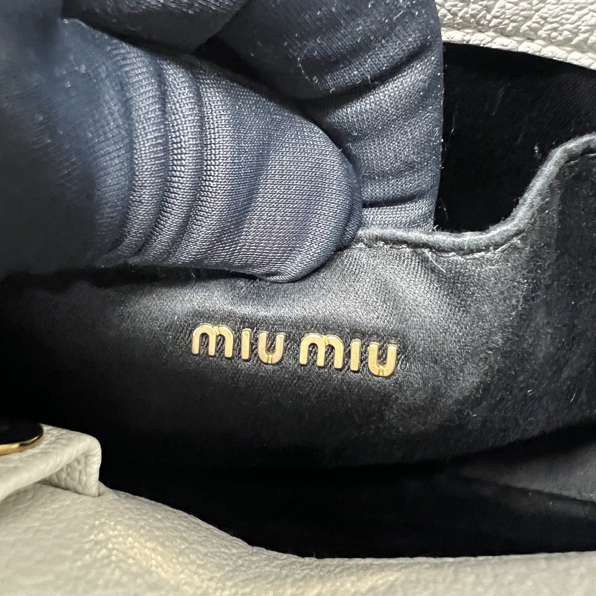 Miu Miu 5BC105 MADRAS Shoulder Bag leather Women Second Hand AB-rank