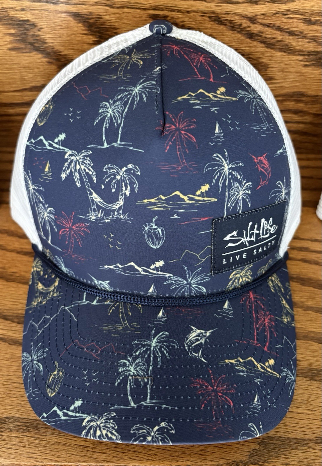 NWT Navy Print Salt Life Brand SnapBack Trucker Hat