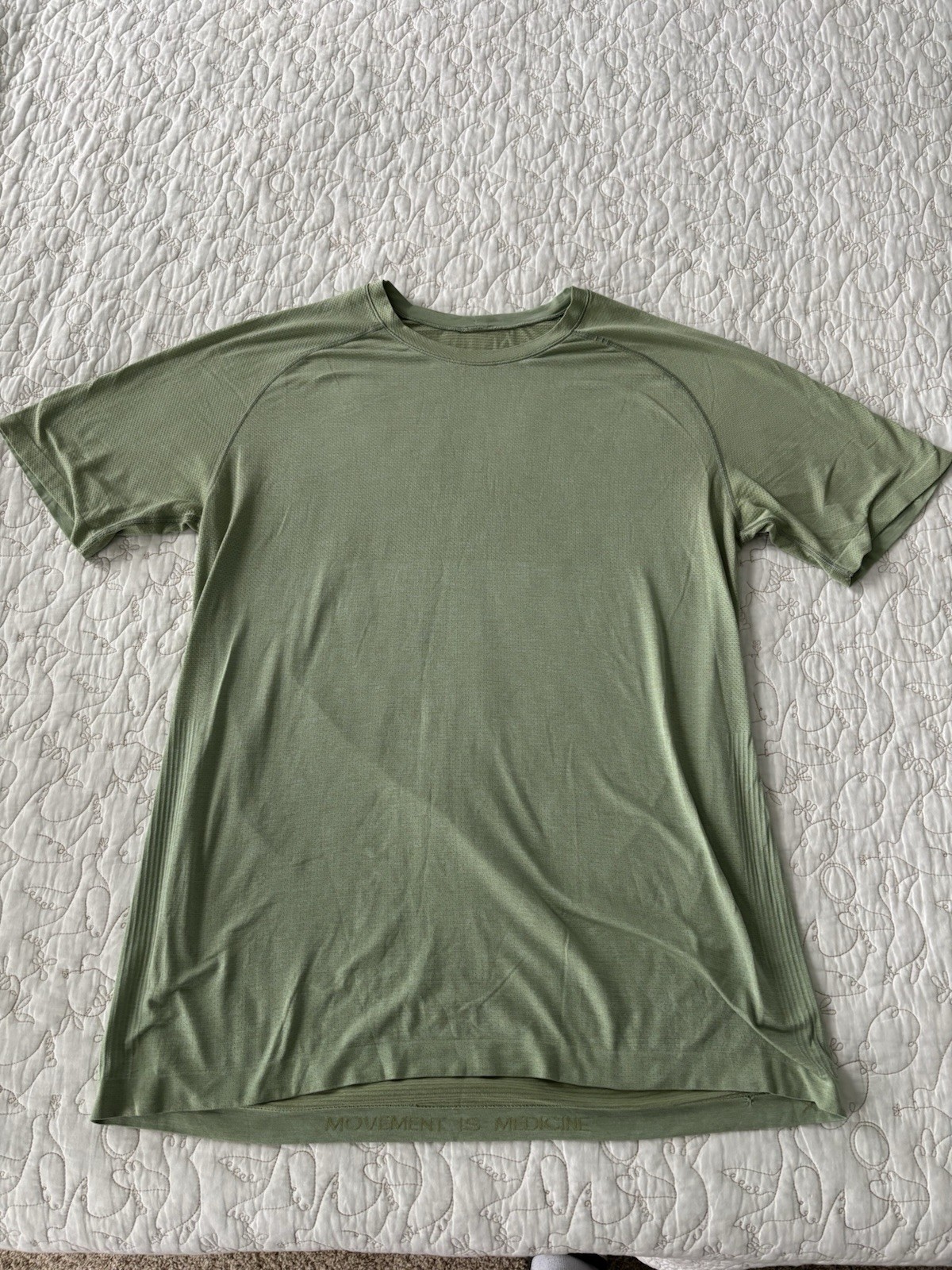 Lululemon Men’s Light Green Striped Activewear Top BETTER EVERYDAY Size XL