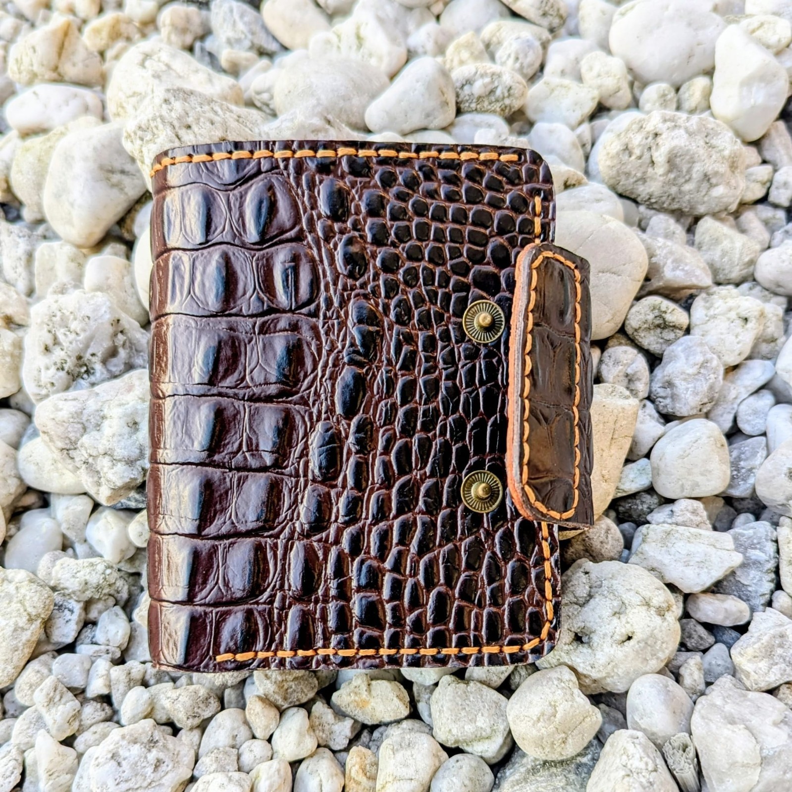 Premium hand stitch Leather Wallet Brown Crocodile Embossed Ykk zip Acessories