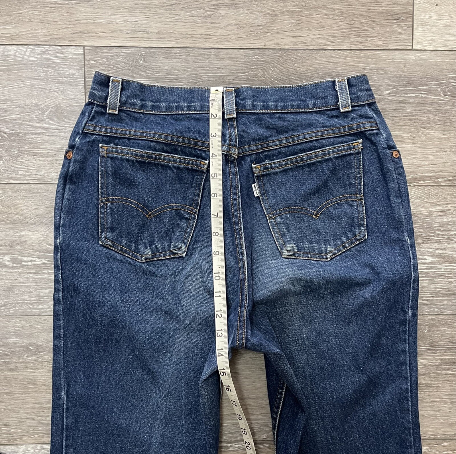 Vtg USA Levi’s White Tab 187354-0268 High Rise Straight Raw Hem Jean 30Wx29L