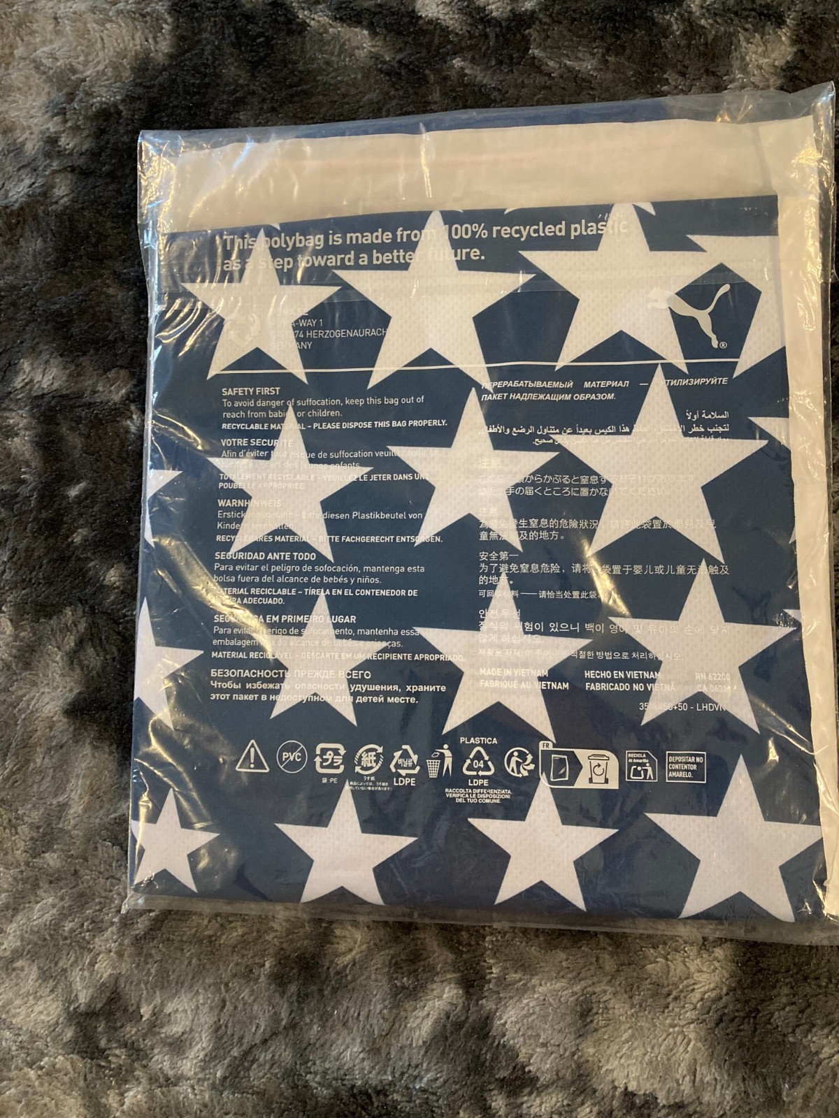 PORSCHE DESIGN / PUMA LTD ED. USA SOCCER STYLE T-SHIRT WITH COLLAR USA SIZE XXL