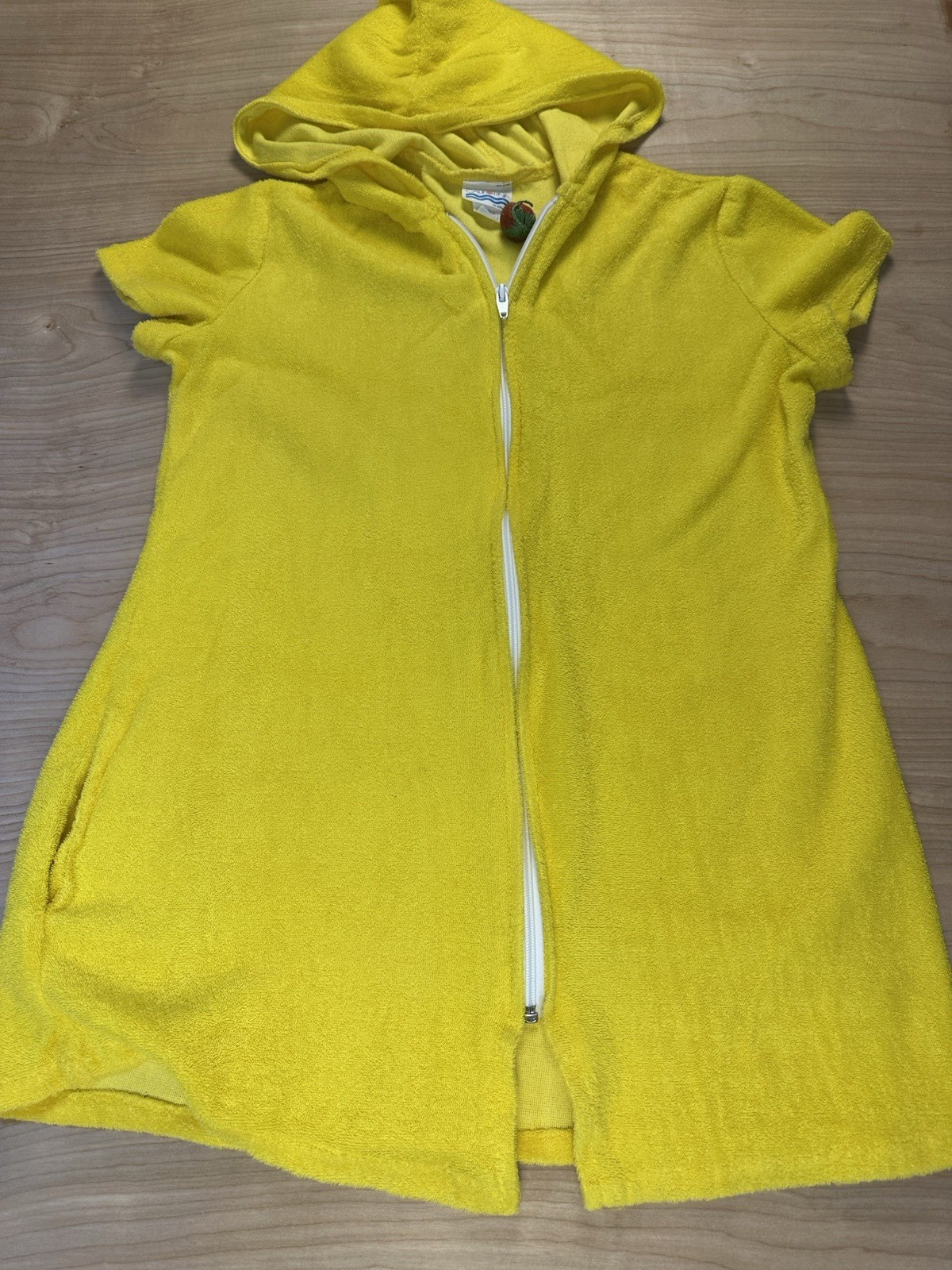 vintage 80’s JC PENNY california YELLOW TERRY CLOTH BEACH COVERUP large HOOD