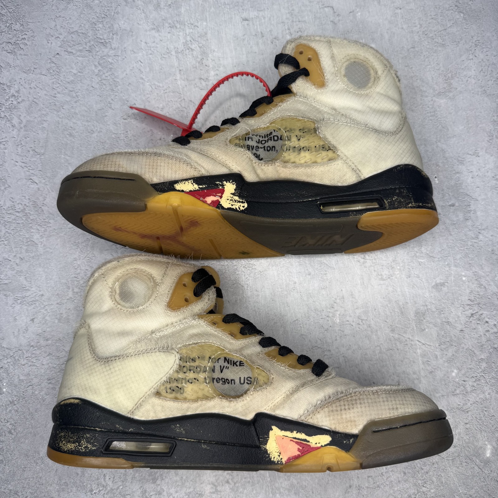 Jordan 5 Retro Off-White Sail *pre-owned* SIZE 8 8M/9.5W