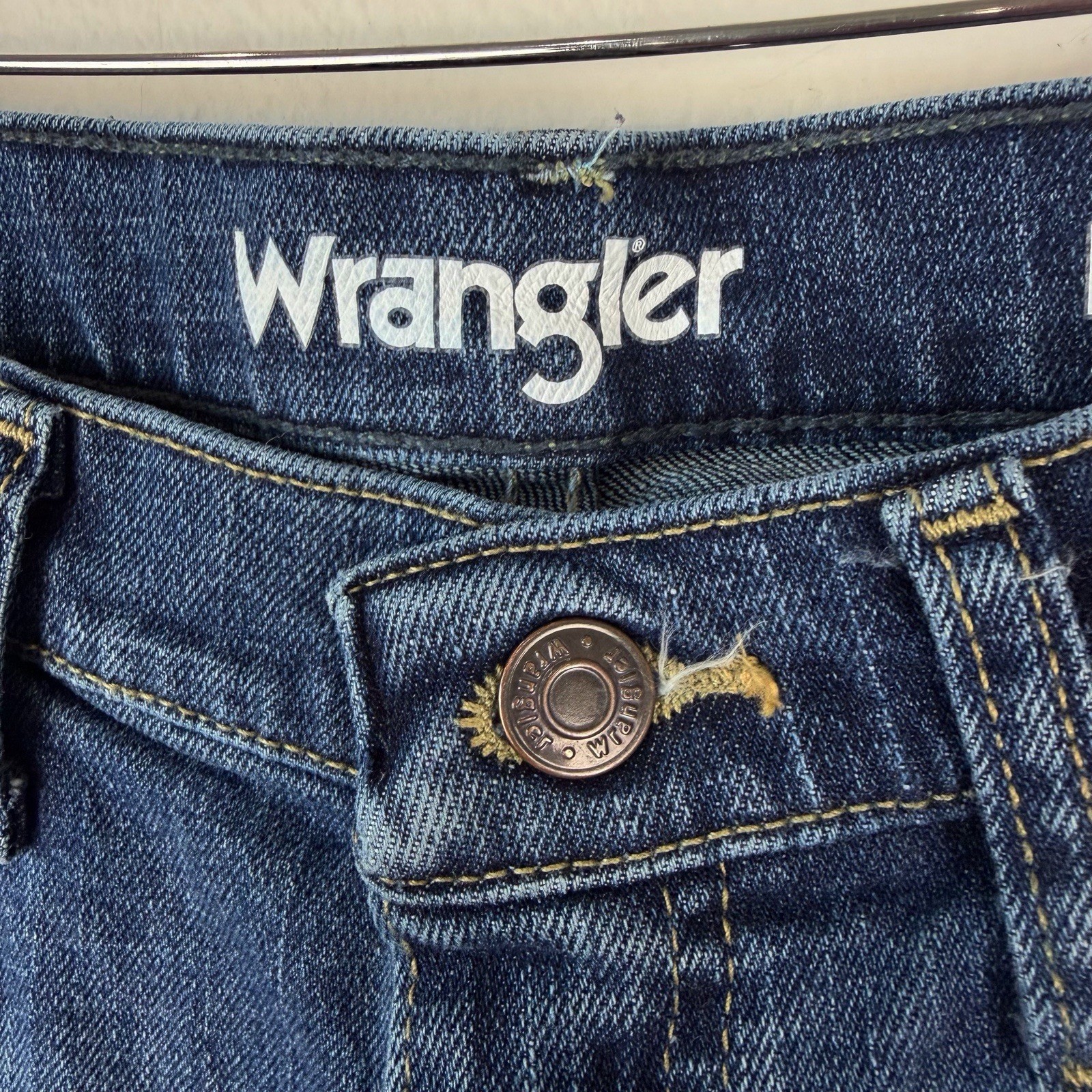Wrangler Men’s Free-to-Stretch Relaxed Fit Jeans Dark Wash Blue Denim 34×29