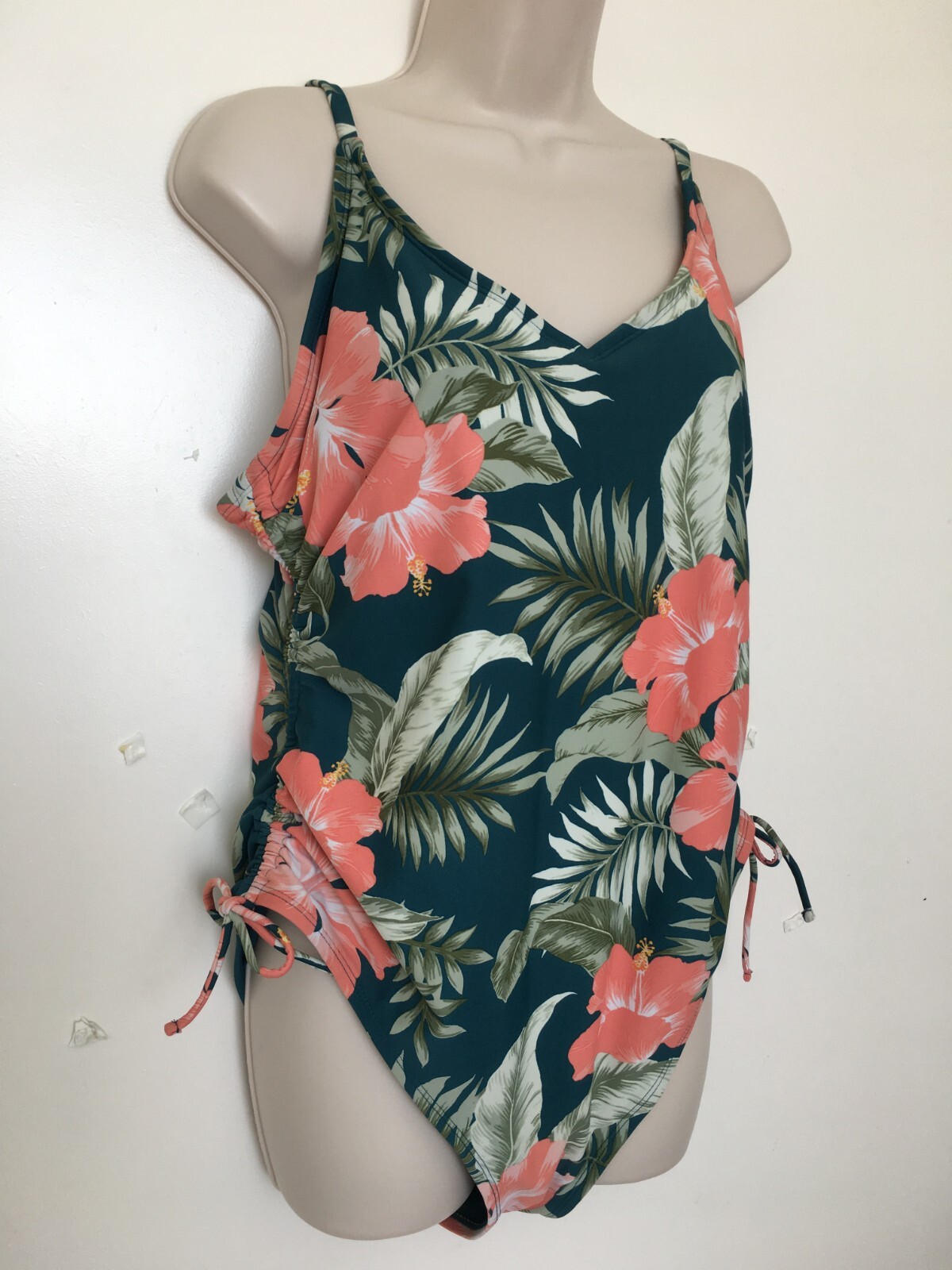 Kona Sol Womens Swimsuit One Piece Swimwear Green Floral Tropical Side Cinch…
