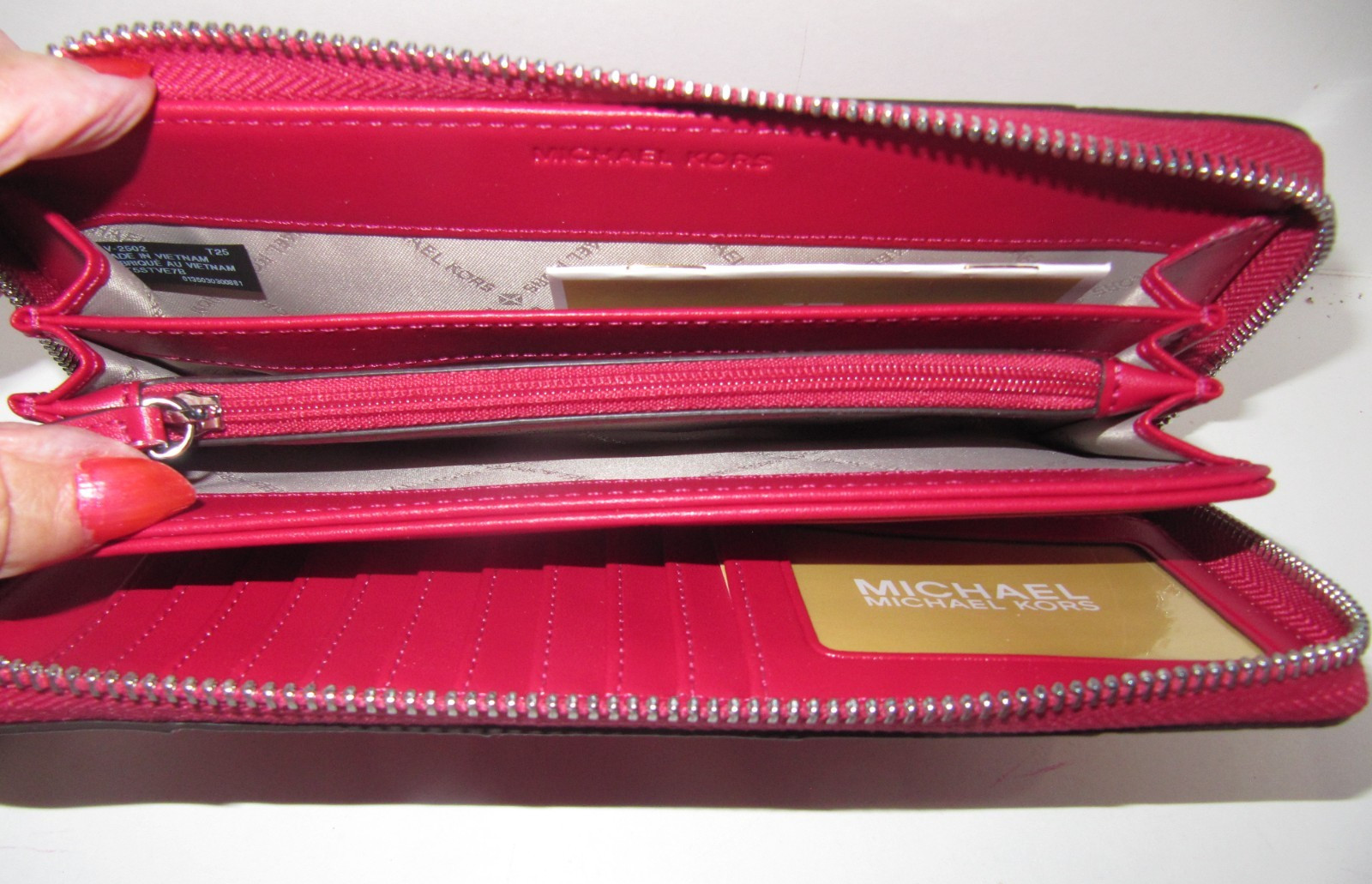 Michael Kors Jet Set Travel Large Continental Card Wallet Dark Raspberry NWT$328