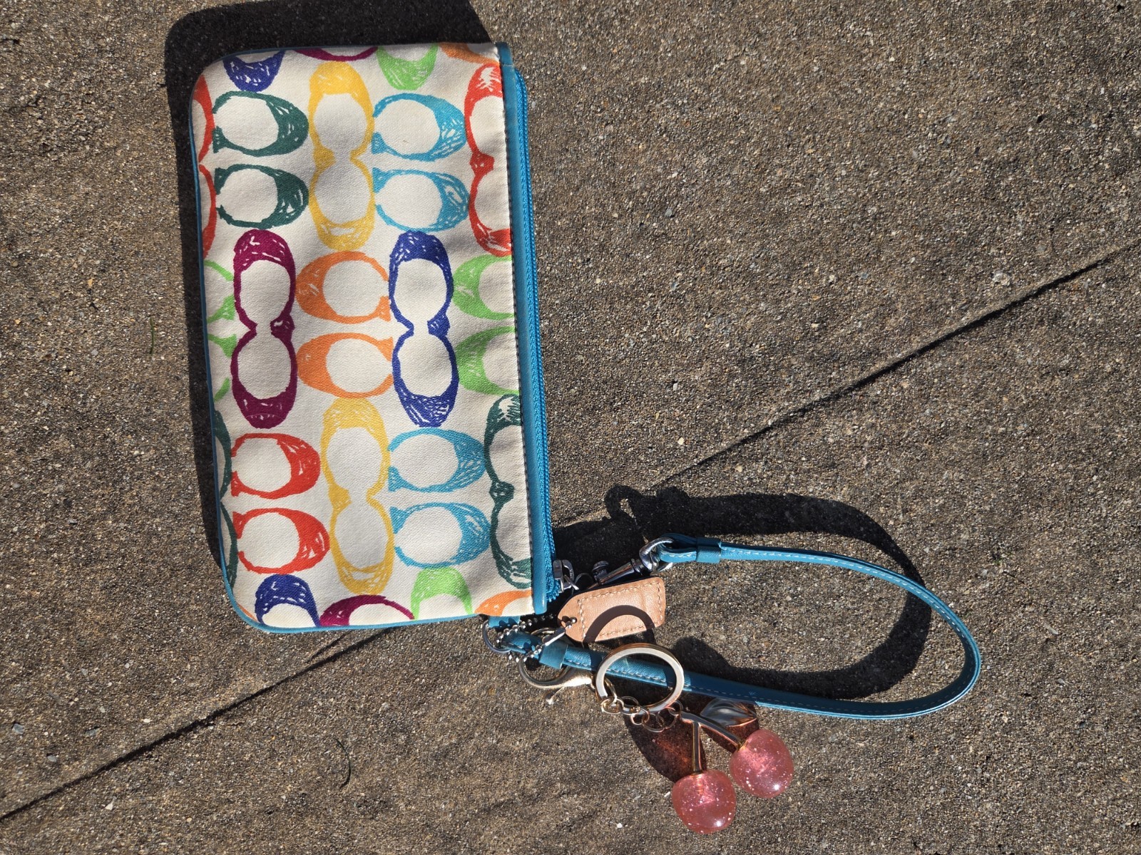 Vintage Y2K Coach Hampton Scribble Wristlet Teal Multicolor + Cherry Charm 🍒