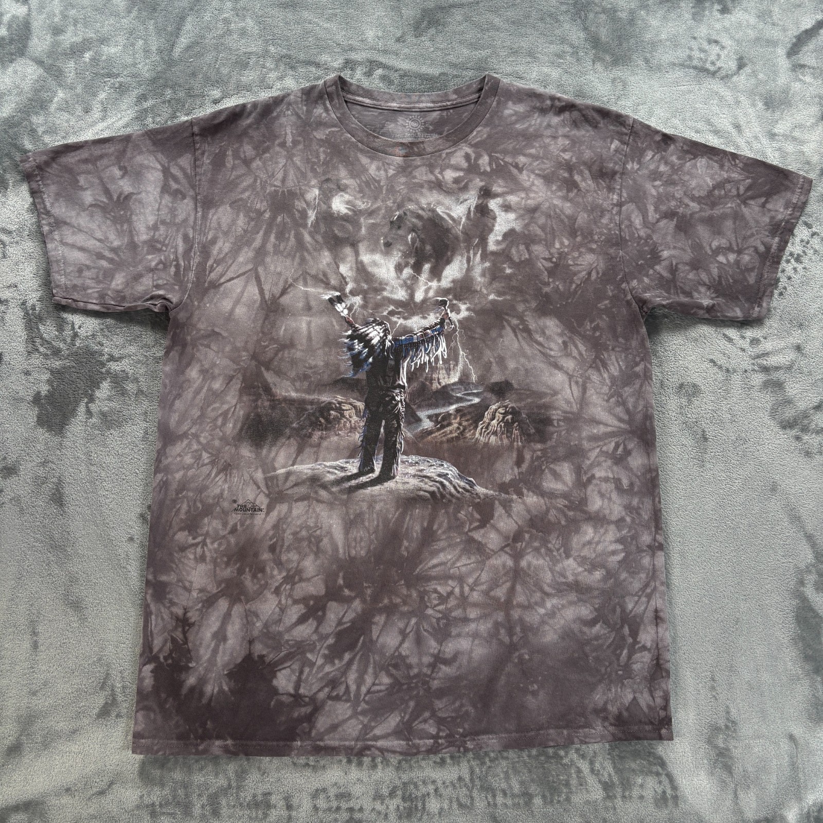 VTG 2003 The Mountain Native American Spirit Warrior Tie Dye T Shirt Mens L