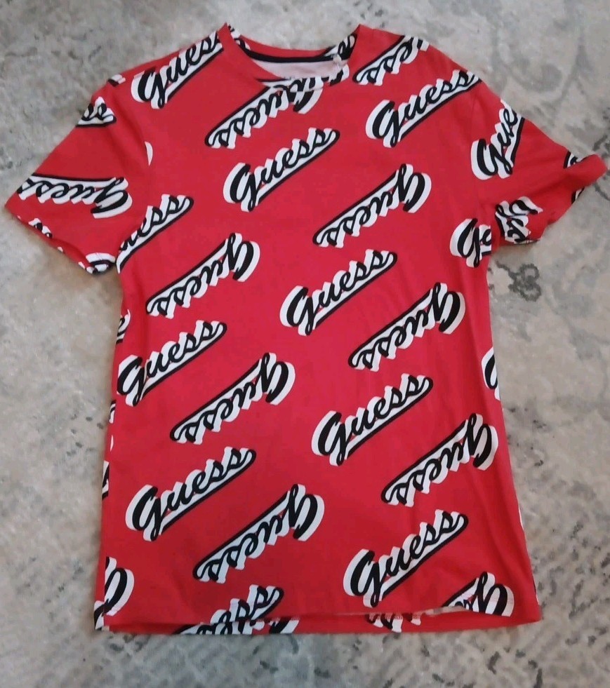 Guess Los Angeles Small Short Sleeve Crew Neck Tee Ruby Red All Over Print New
