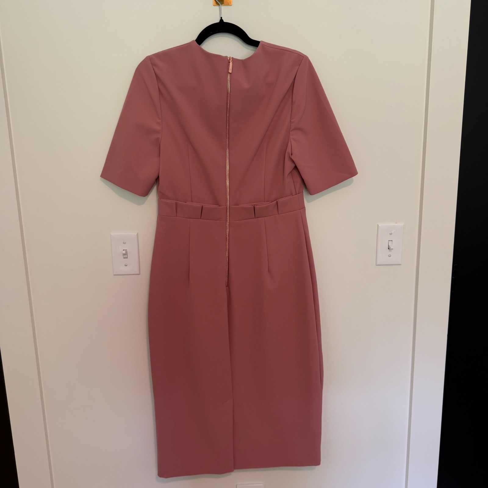 Ted Baker London Dusty Rose Maggidd Ruffle Waist Pencil Dress Size 3