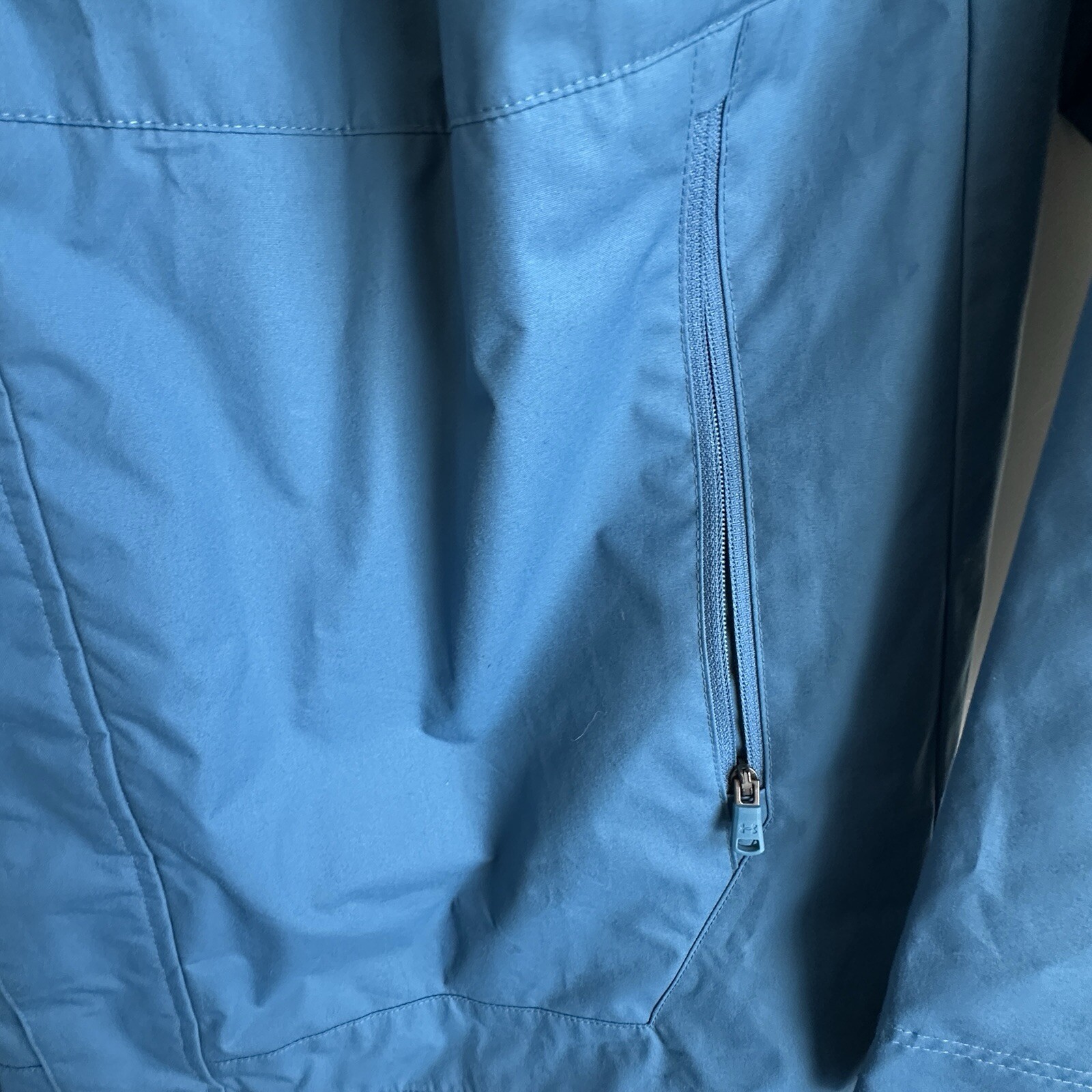 UNDER ARMOUR STORM BLUE JACKET MENS Medium Outer Shell Only New