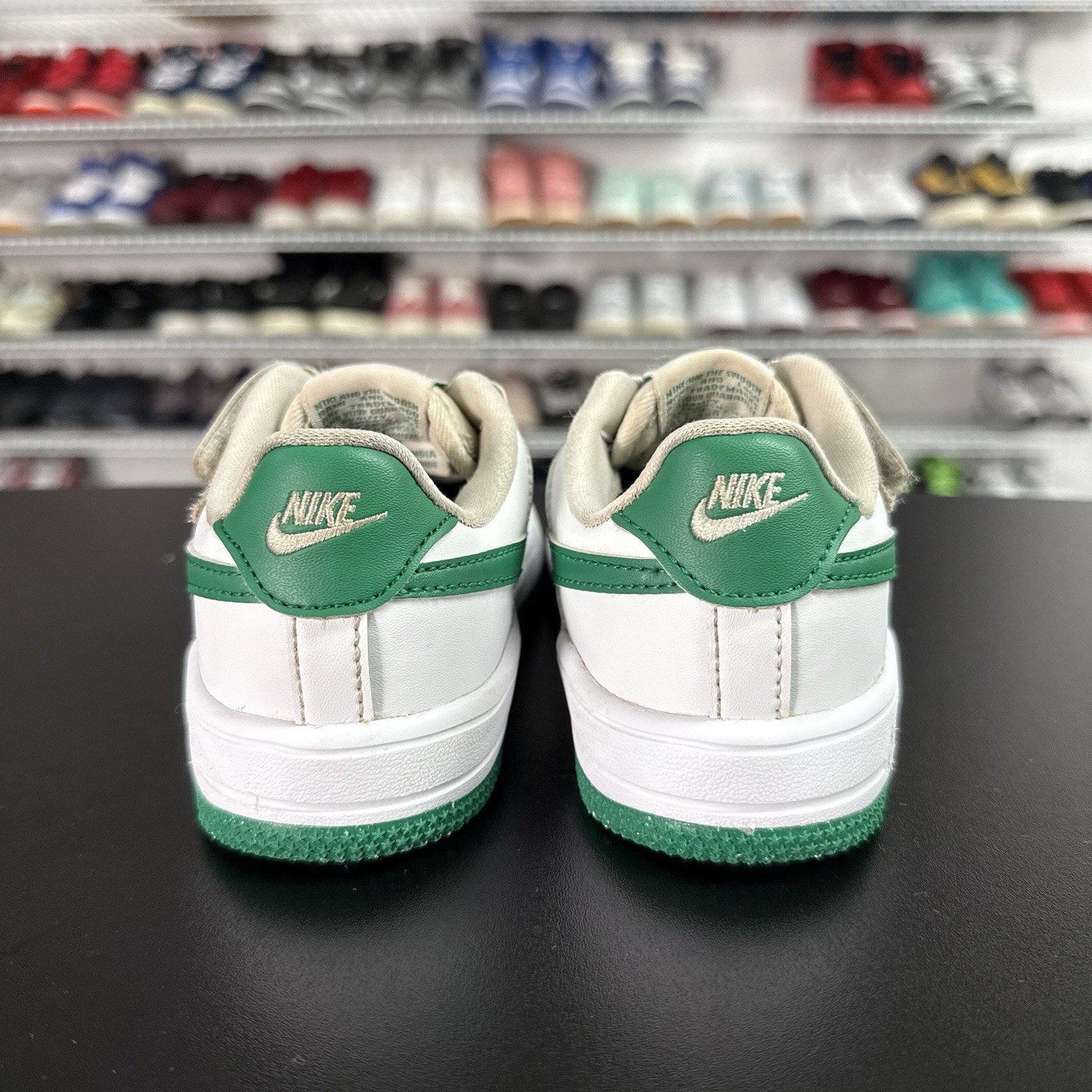Nike Air Force 1 Low EasyOn White Malachite Green FN0237-103 Kids Size 10