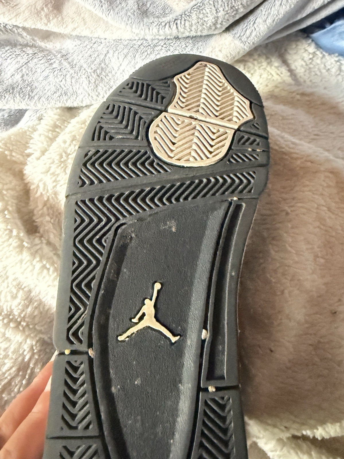 Size 8 – Air Jordan 4 Retro White Thunder