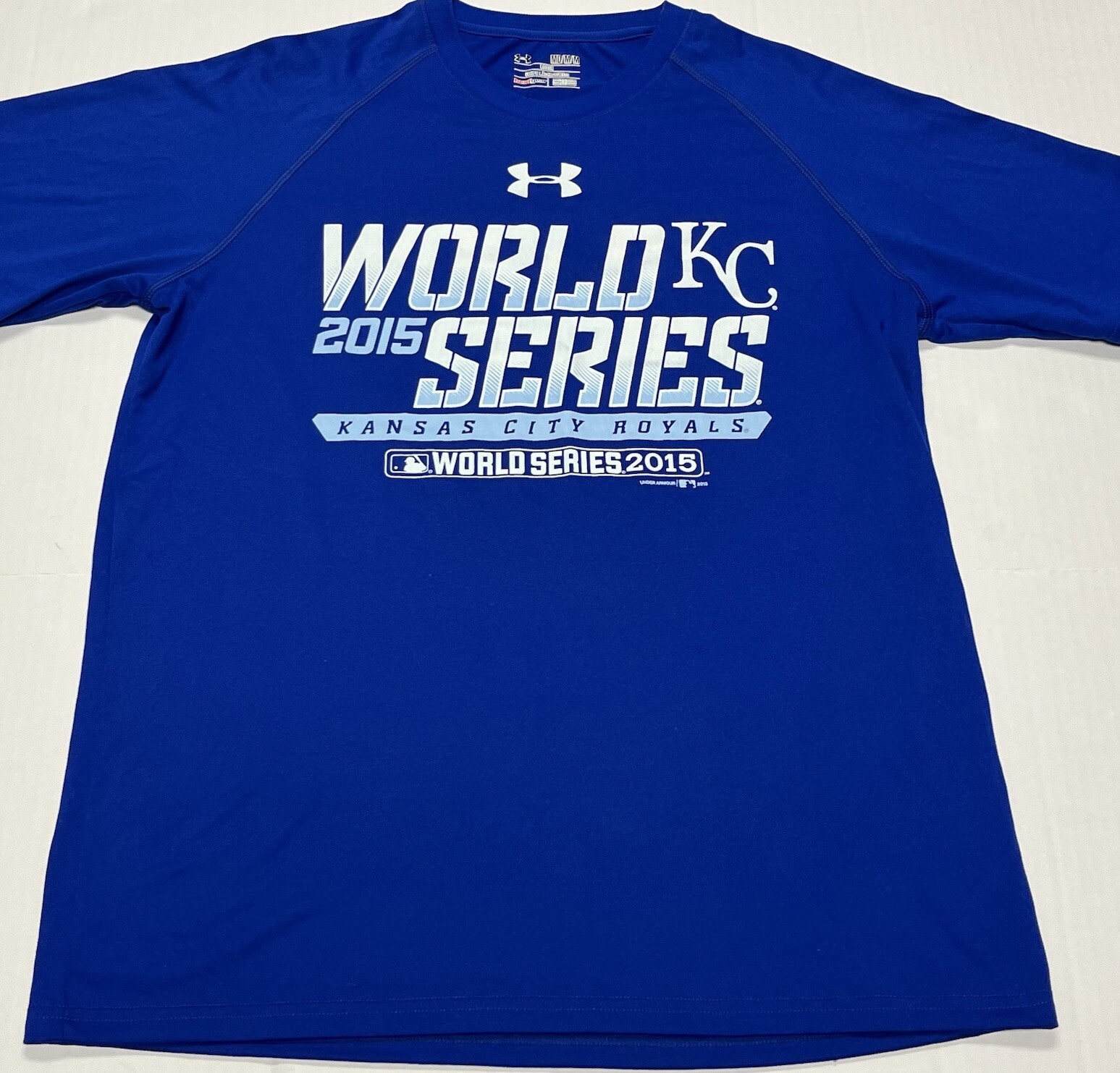 Kansas City Royals Under Armour Loose Heatgear Athletic T-Shirt Men Medium WS15