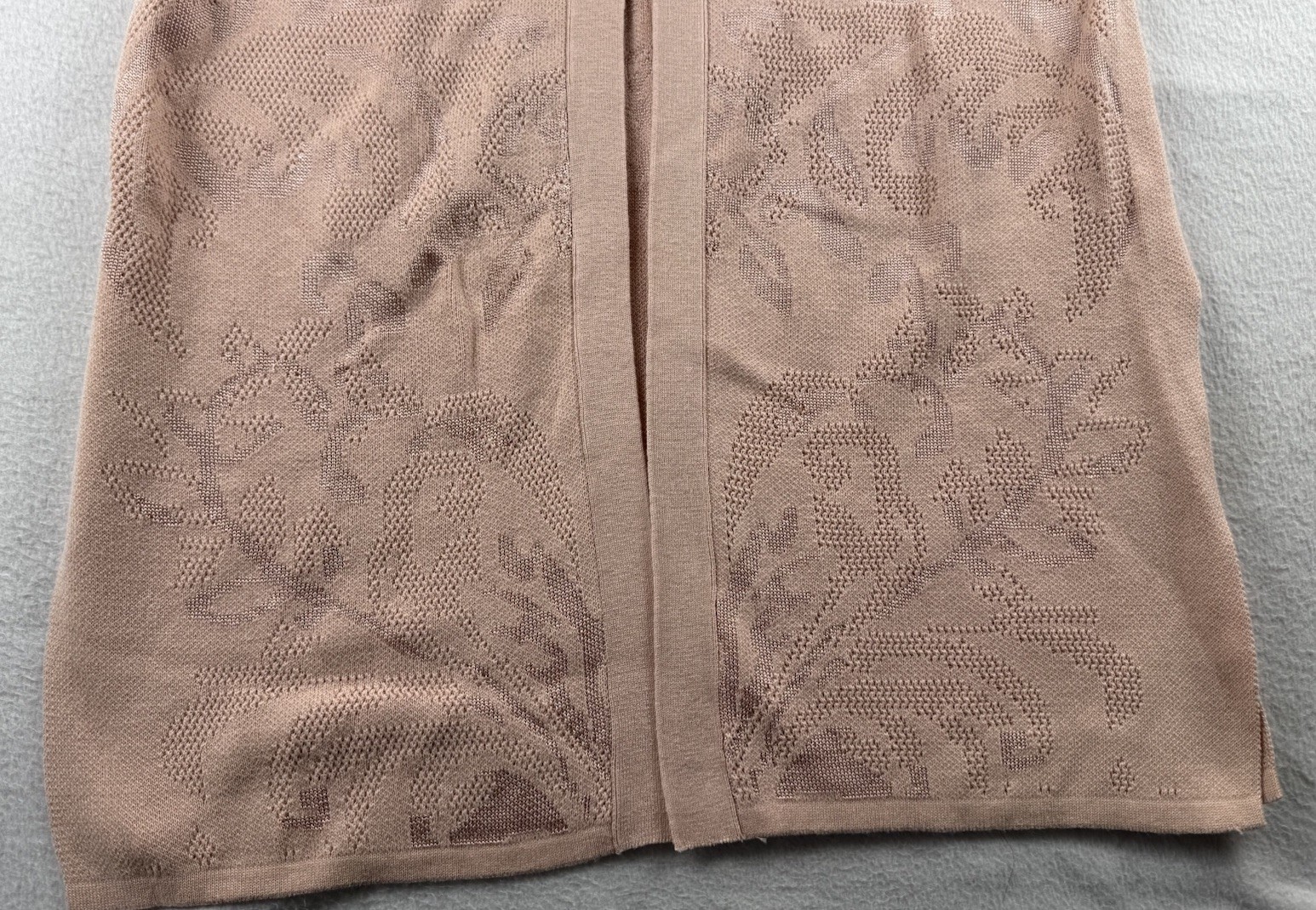 Chico’s Paris Pink Tonal Jacquard Open Long Cardigan Sweater Size 1 (US 8) NWT
