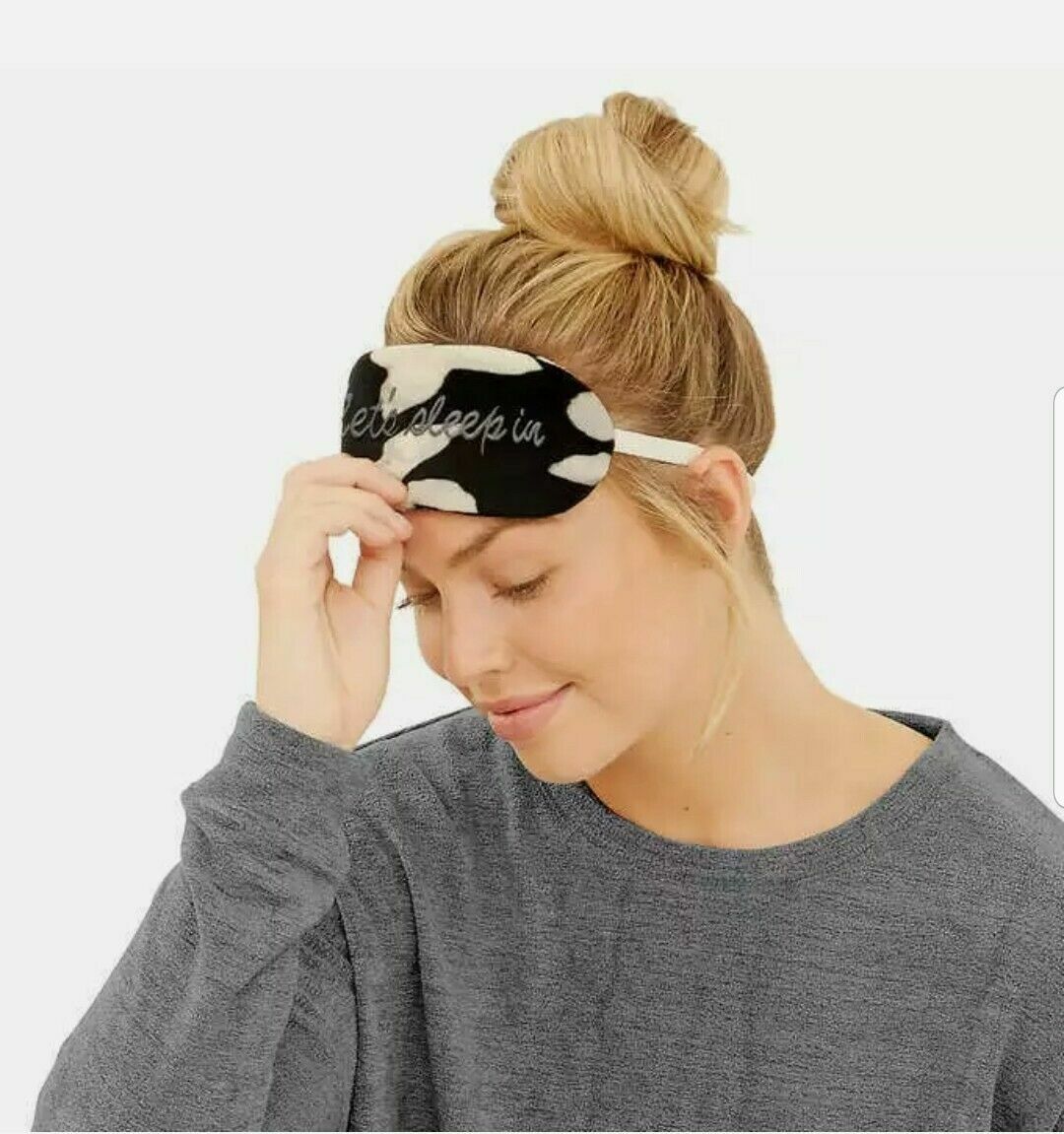 Three Dots 2 Piece Knit Velour Set With Eye Mask E41