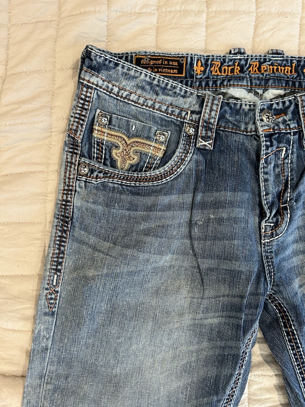 Rock Revival Men’s Blue Medium Wash Straight Fit Denim Jeans Cotton 5-Pocket