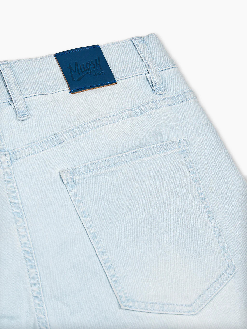 Mugsy Lightest Blues Jeans 31 Waist 32 Length Lightweight Denim Pants