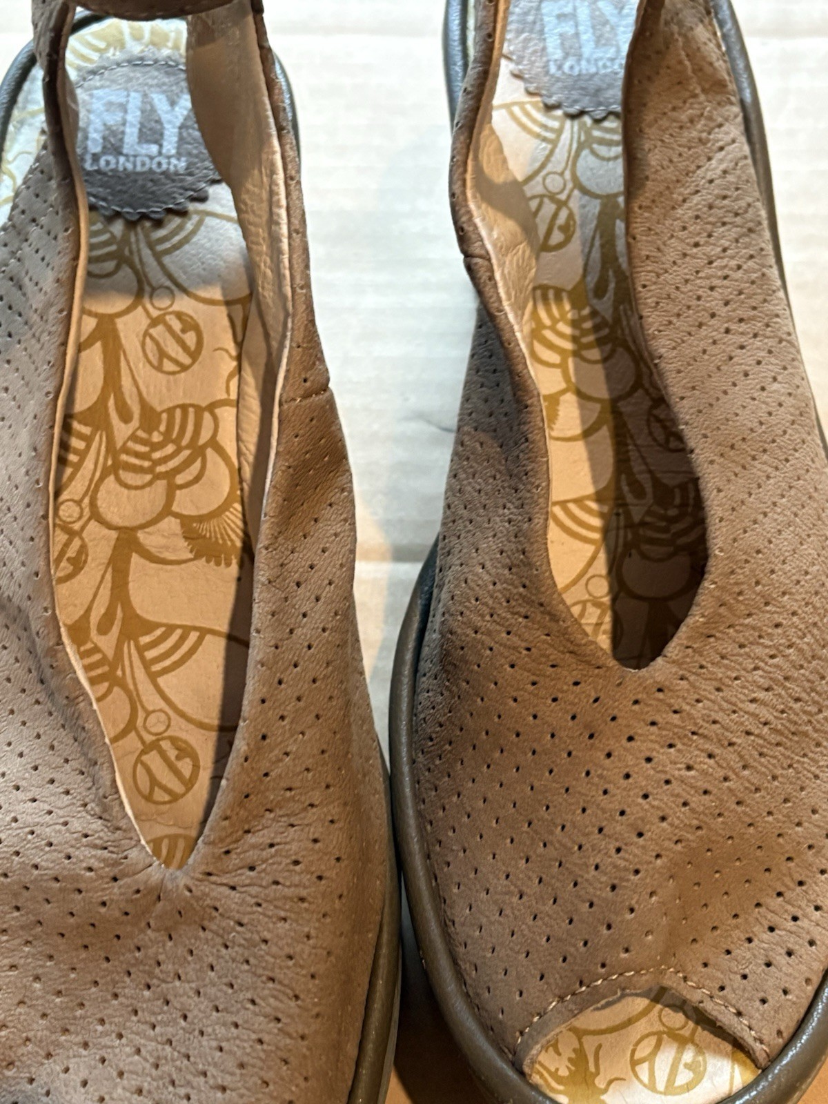 Fly London 40 (US 9/ 9.5) Brown Ankle Strap Wedge Sandal- No Original Box-