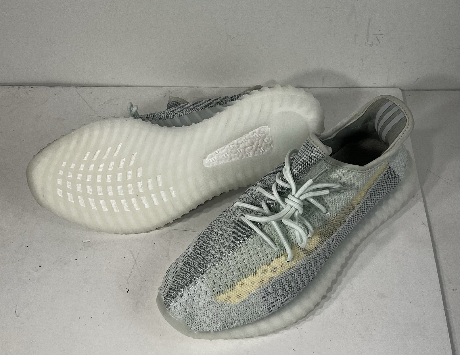 BRAND NEW 350 Men Size 10.5 Ice Blue/White Color