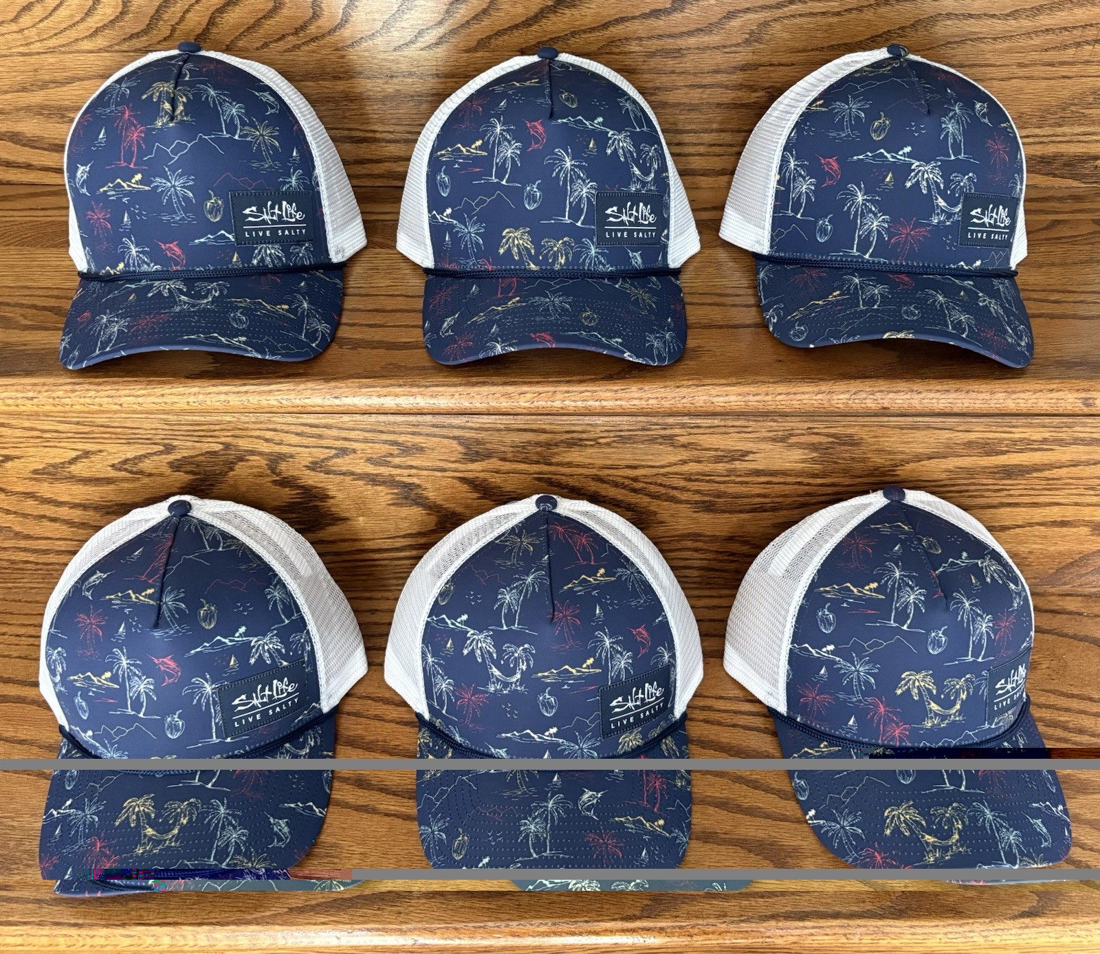 NWT Navy Print Salt Life Brand SnapBack Trucker Hat