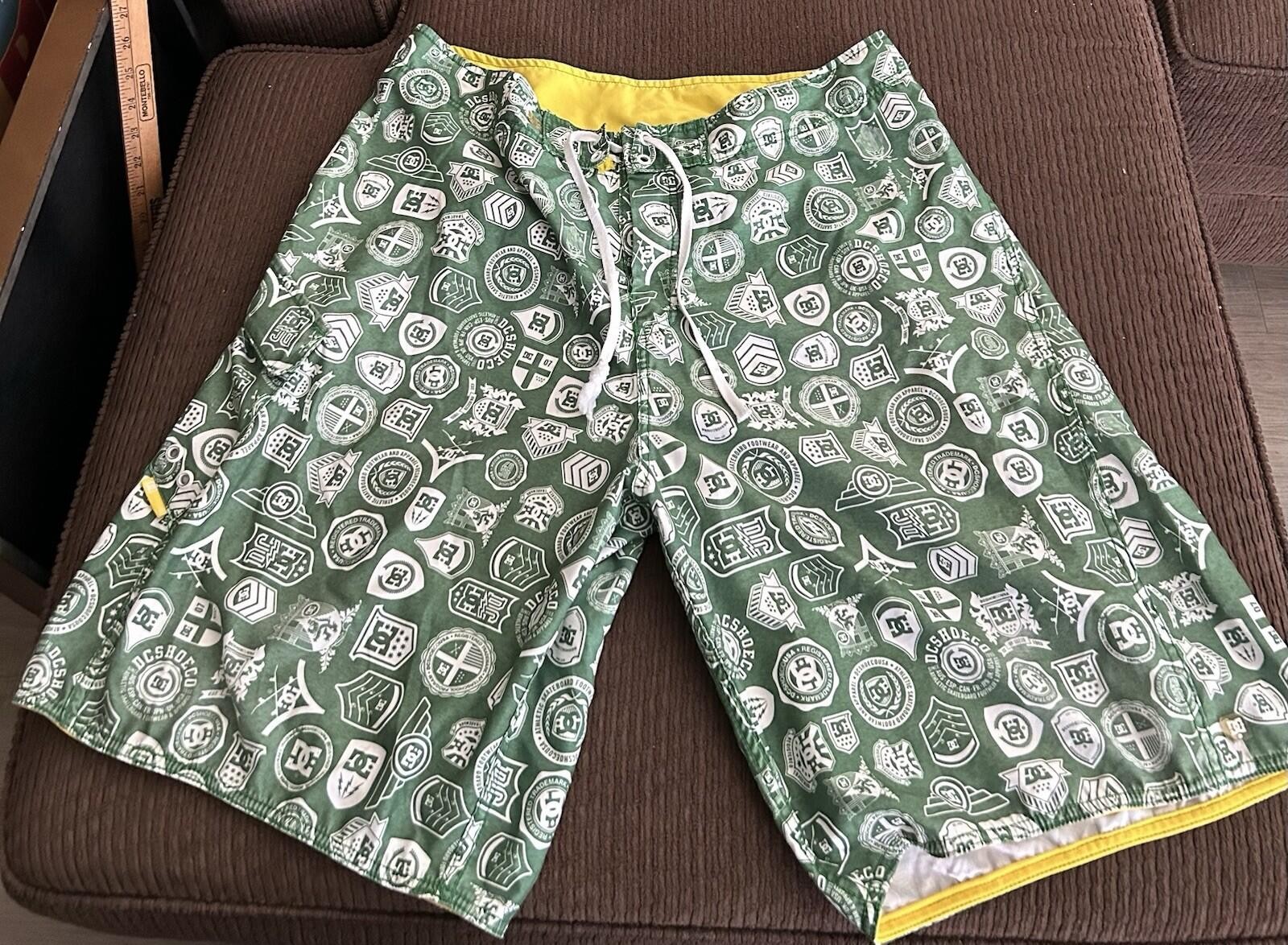 Vintage Y2K DC Shoes Men’s Board Shorts Green Logo Print Size 38 W/ Wax Comb