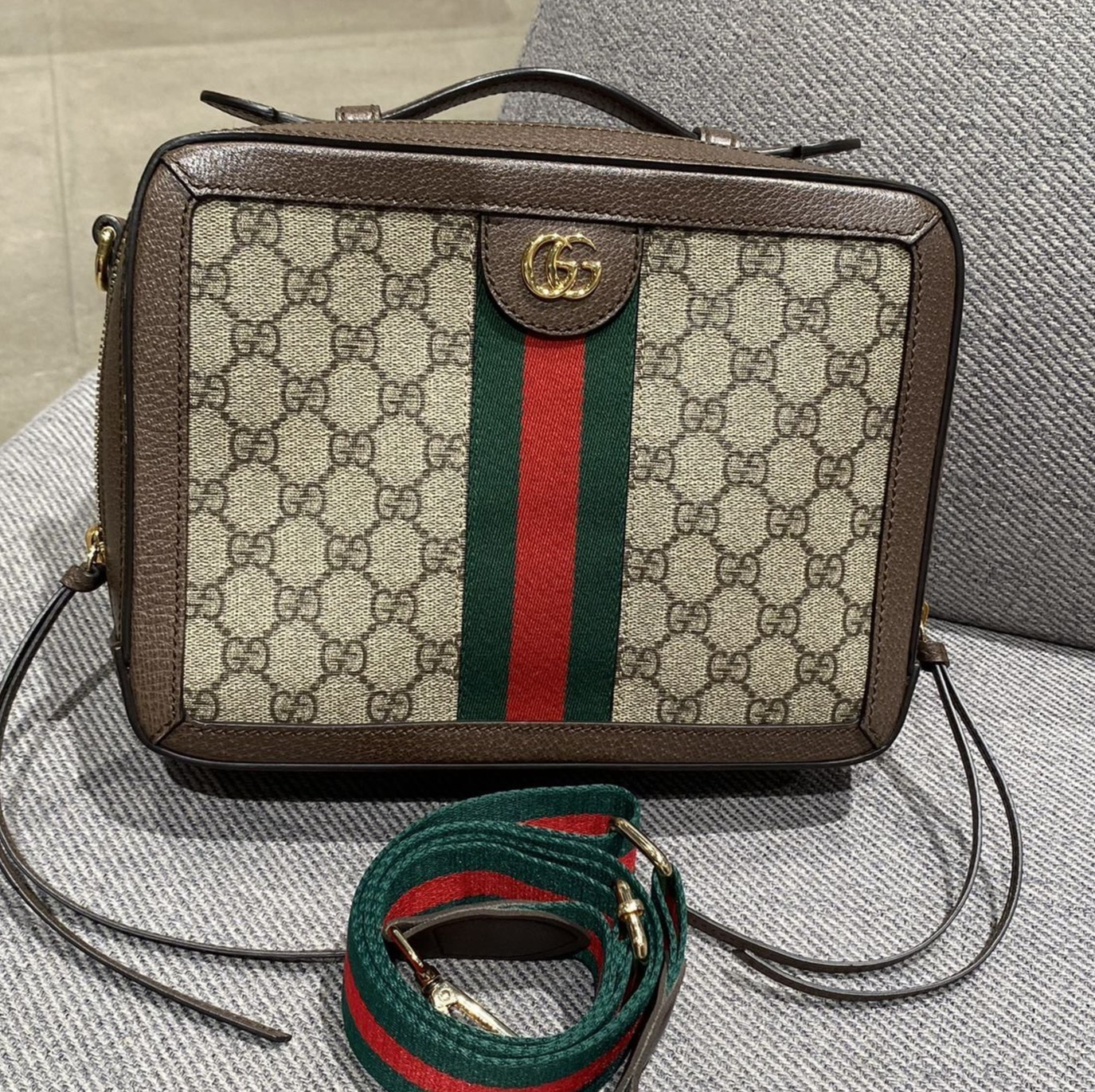 Authentic Gucci Ophidia Small Camera Bag GG Supreme Coated Canvas with Leather