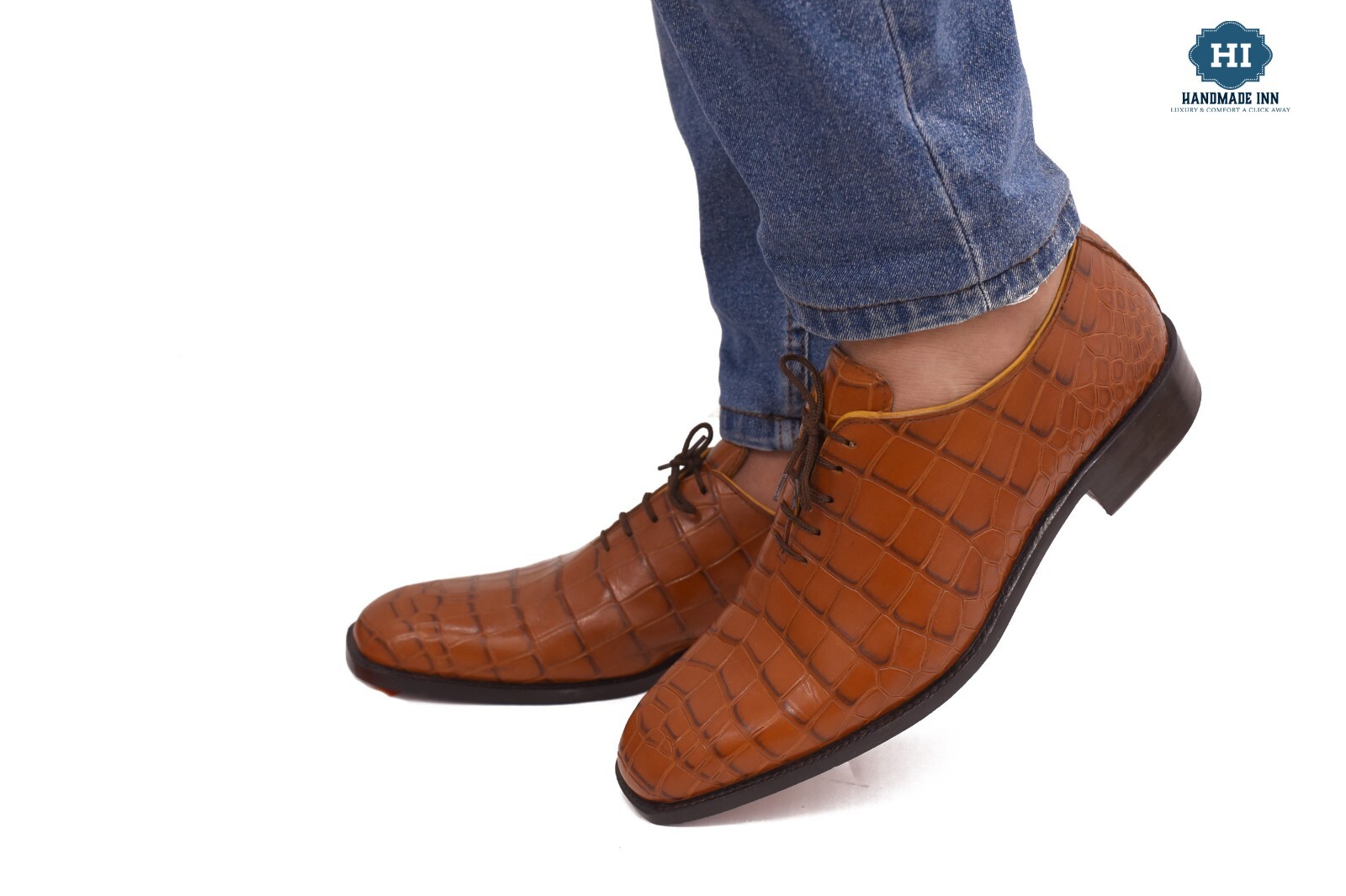 Elevate Your Style with Exquisite Crocodile Texture Leather Shoes | Shop Now