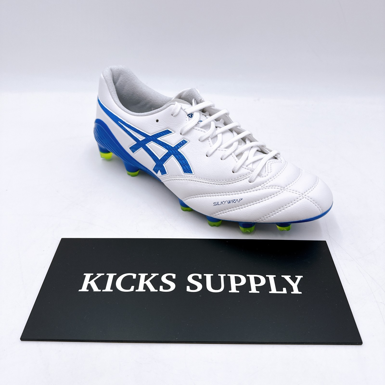 ASICS DS LIGHT X-FLY 6 1101A076 102 Soccer Cleats US 5.5-10 White Asics Blue