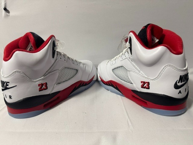 Nike Air Jordan 5 Retro OG Mens Size 6 M / 7.5 W Fire Red Black Tongue