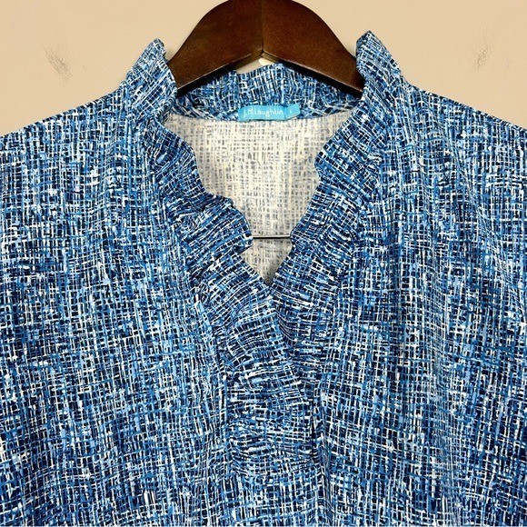 J. McLaughlin Catalina Knit Top Women’s Size L Ruffle Collar Stretch Cool Comfy