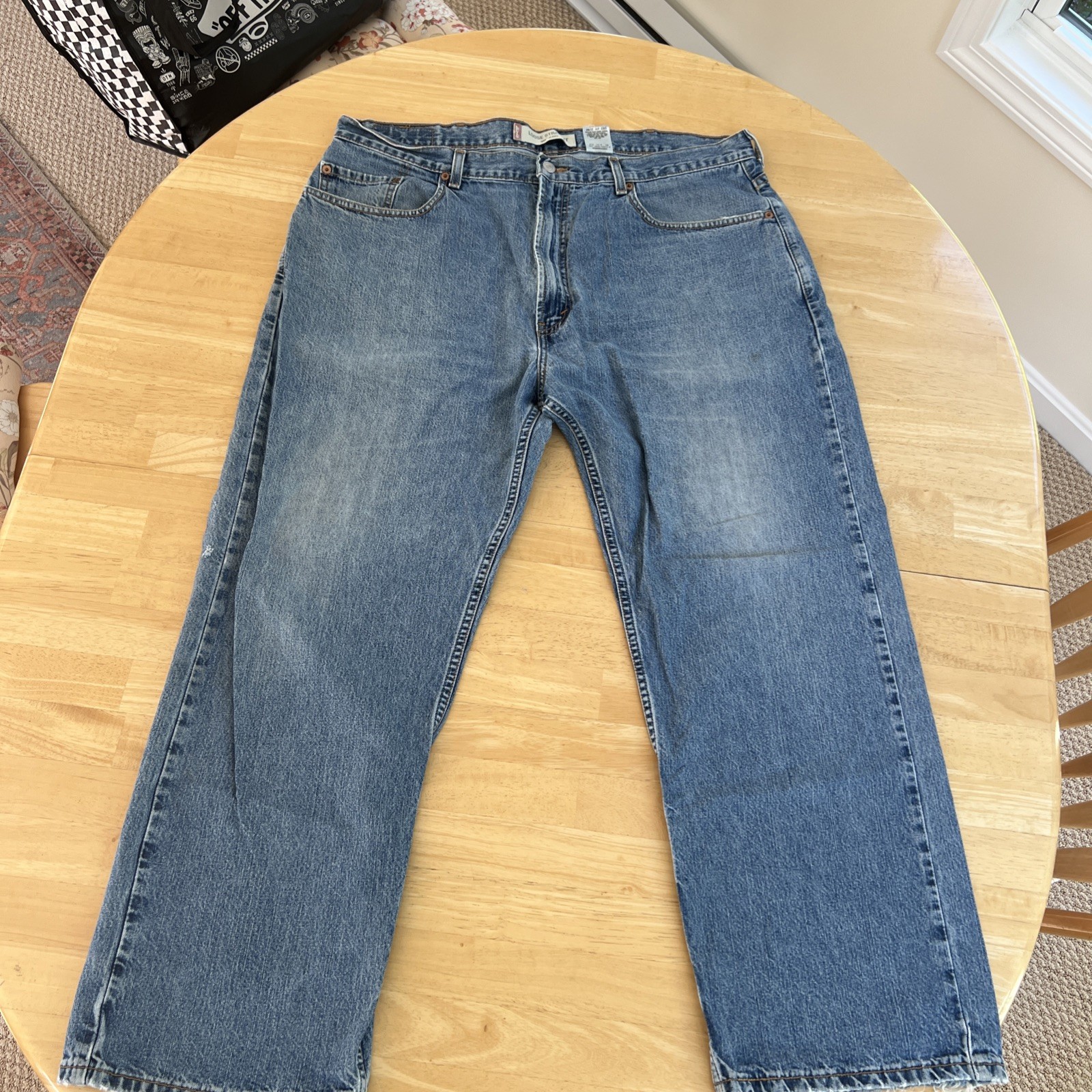 Levis 569 Loose Straight Leg Jeans Mens 38×30 Light Wash Blue Denim 00569-4550