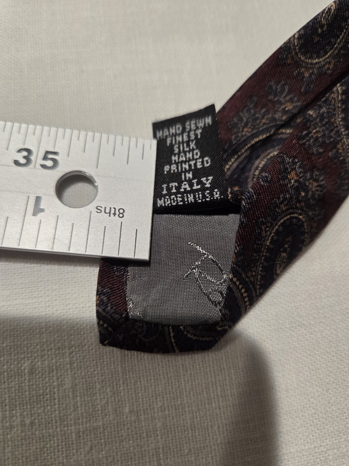 Robert Talbott Hand Sewn Silk Paisley Neck Tie – Made in Italy – 3.5″ Wide