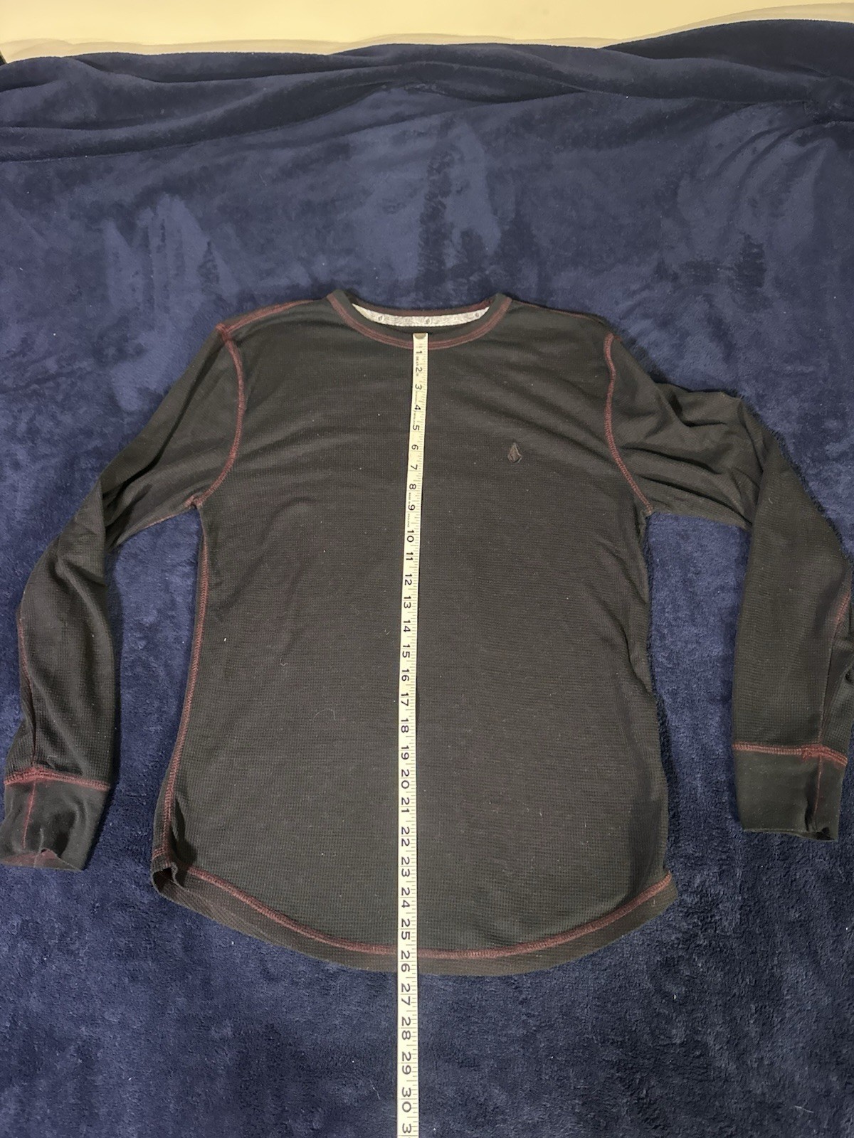 Volcom Red Thermal Long Sleeve Shirt Medium