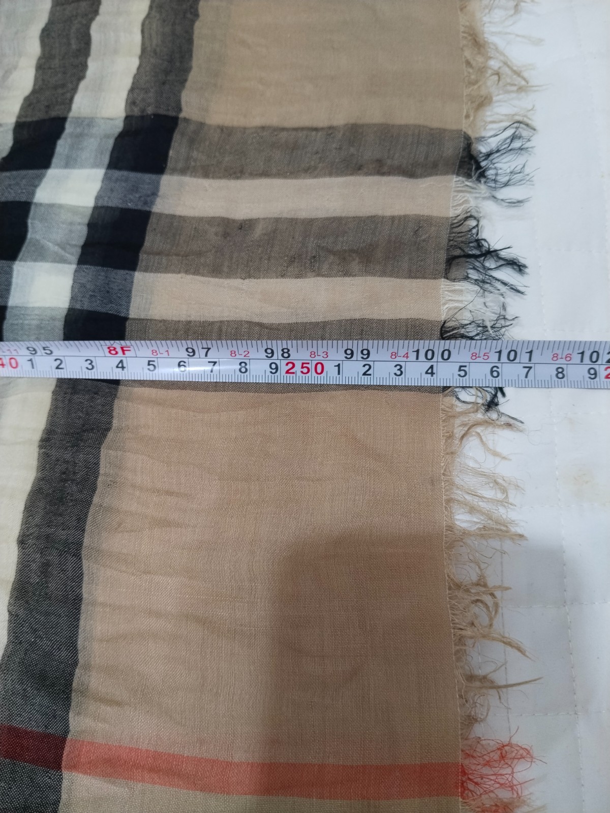 Burberry Nova Check women Scarf Stole Shawl wool Silk in Beige made in Scotland