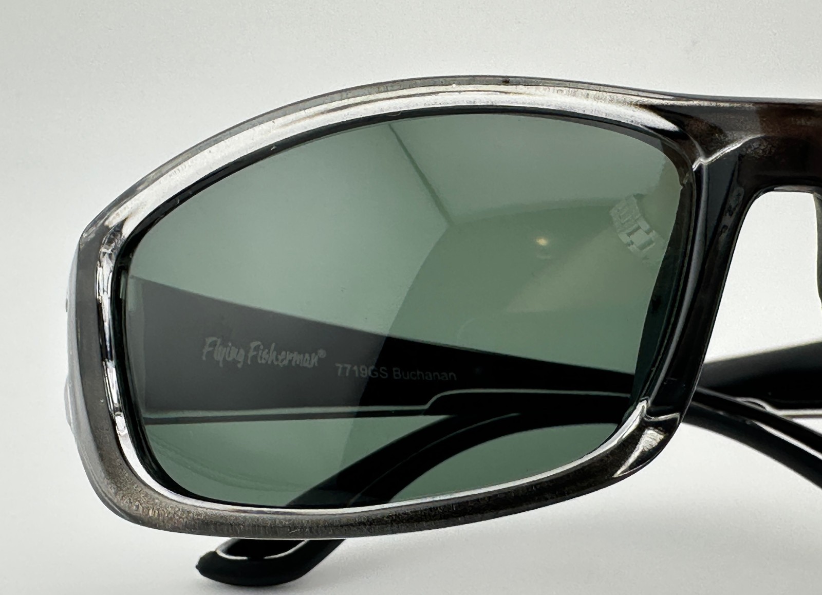 Flying Fisherman 7719GS Buchanan Crystal Gunmetal Smoke Polarized Sunglasses