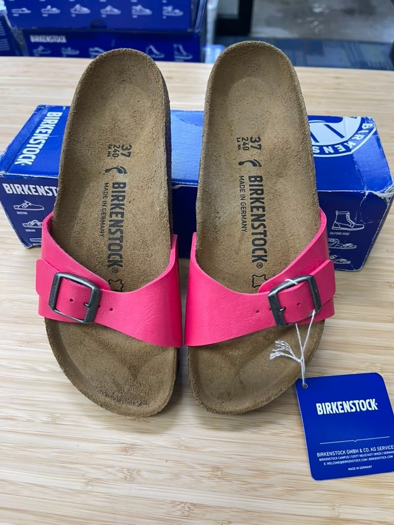 Birkenstock Unisex Madrid Graceful Raspberry Narrow Fit Size EU37/ US W6-M4