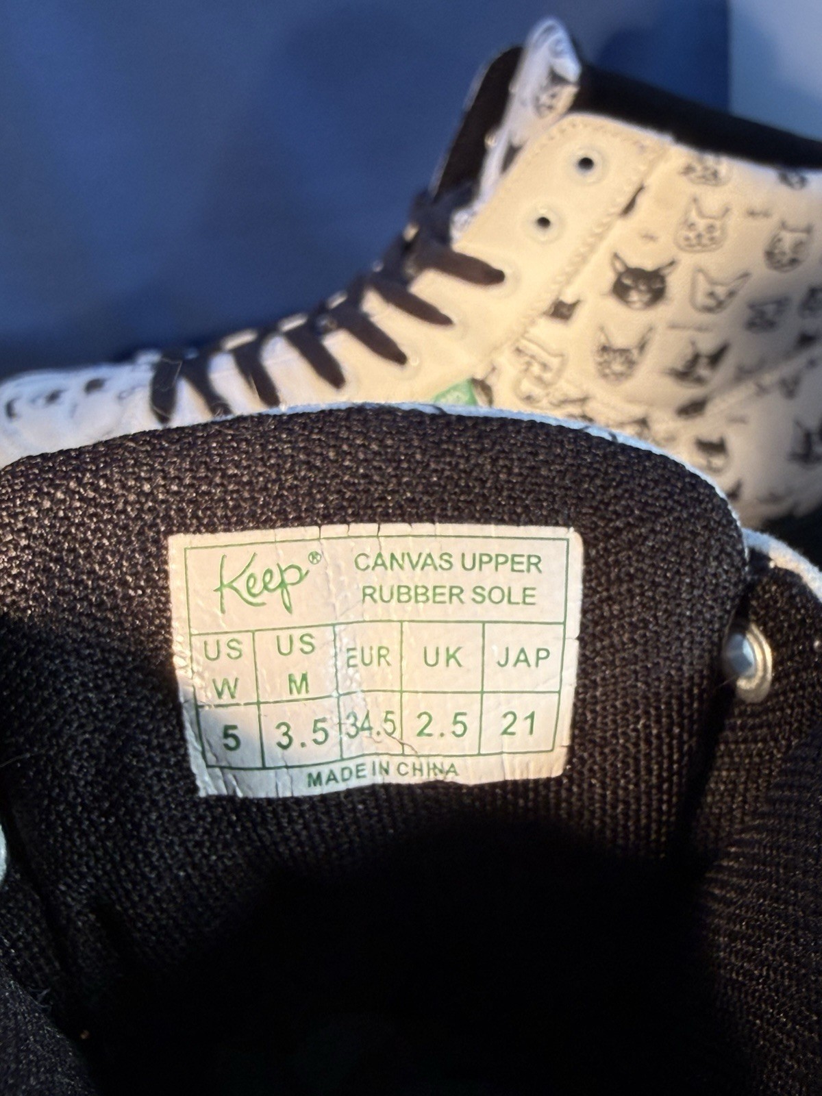 Keep Brand Tegan and Sara’s Hi Top Guerra Cat Print Shoes • Size US Women’s 5