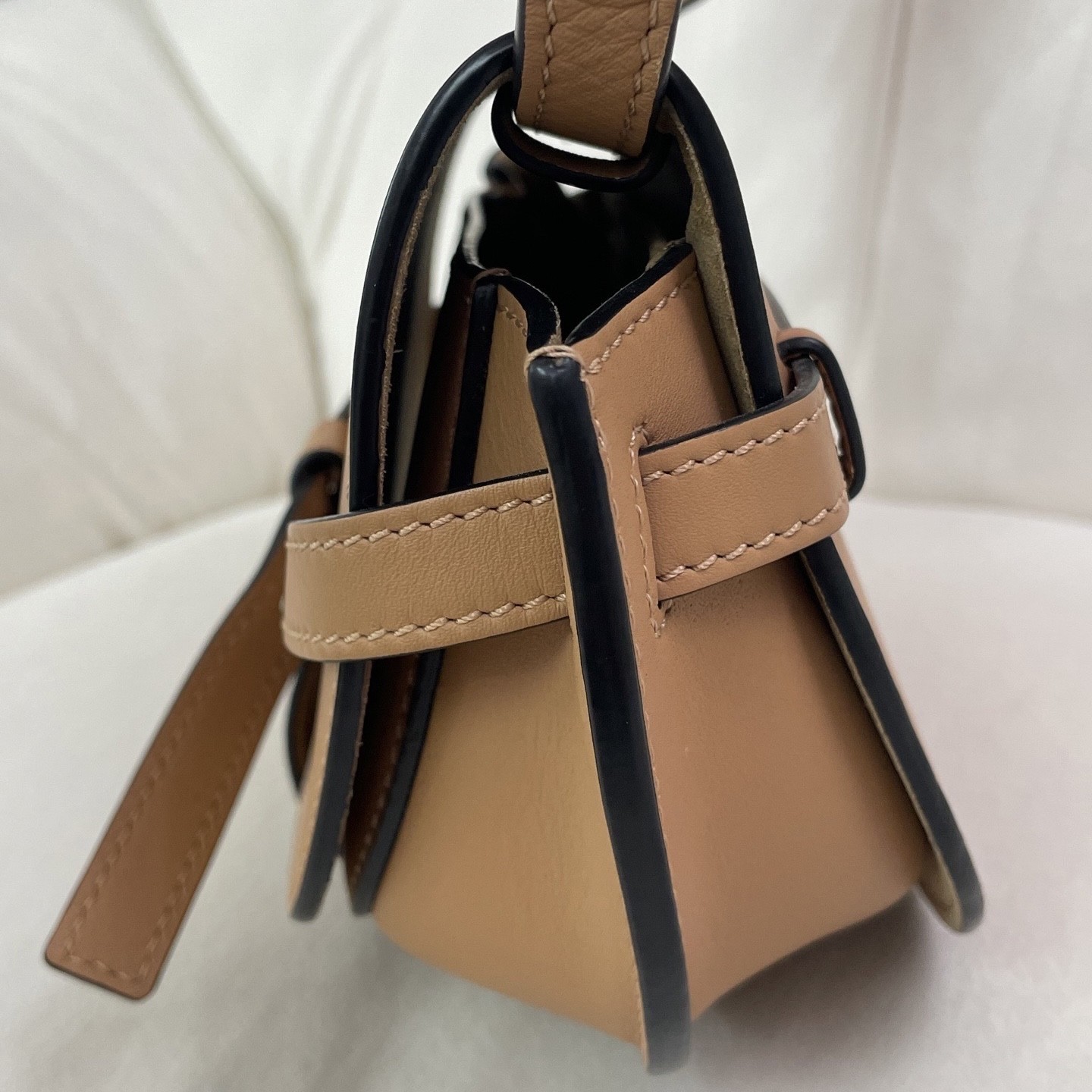 Loewe Pre-Owned Authentic Saddle Bag Caramel Free Tracked Shipping