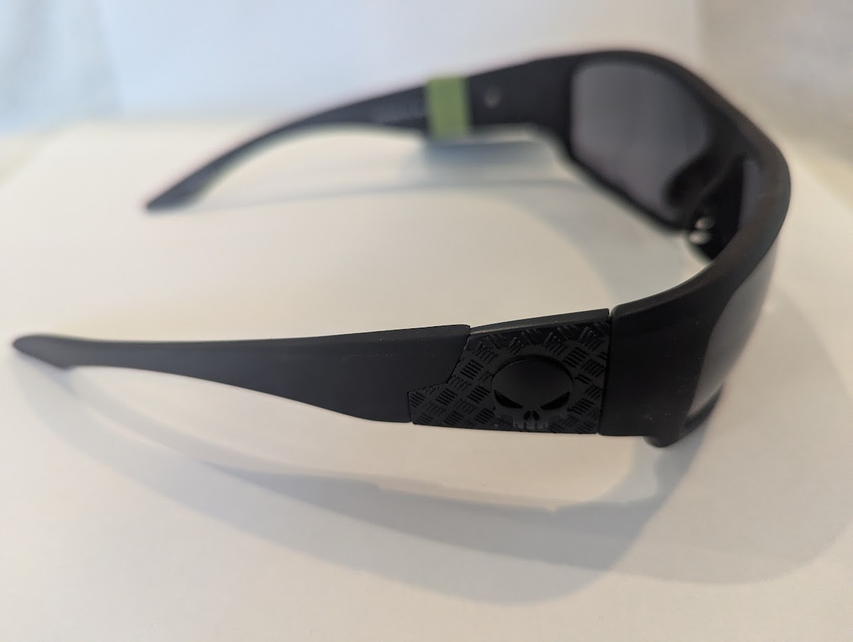 Panama Jack Black with Skull Pattern Sunglasses 100% UVA/UVB