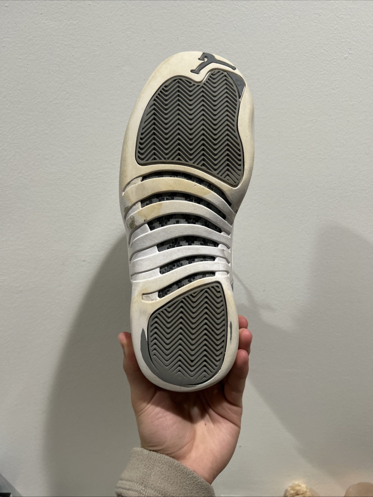 Size 9.5 Men’s Air Jordan 12 Stealth Gray White CT8013-015 2022
