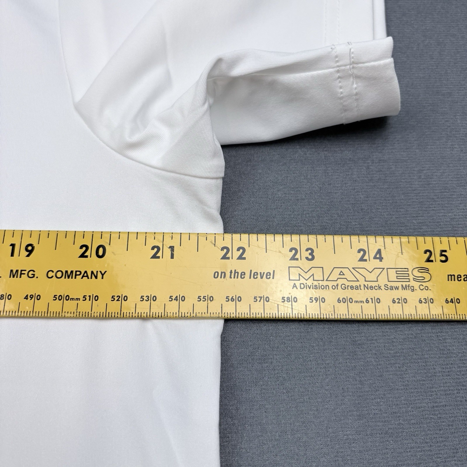 RLX Ralph Lauren ClassicFit Performance Polo Shirt Mens Medium Short Sleeve $110