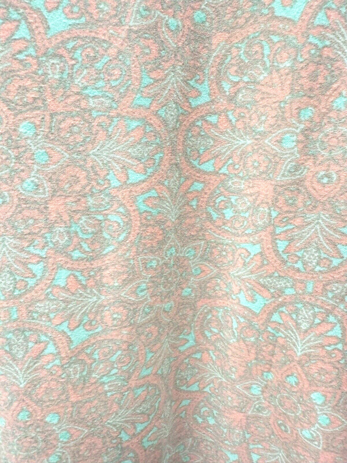 LuLaRoe Classic T Women’s Top Size M FLORAL Pale Peach Mint NWT NEW OLD STOCK