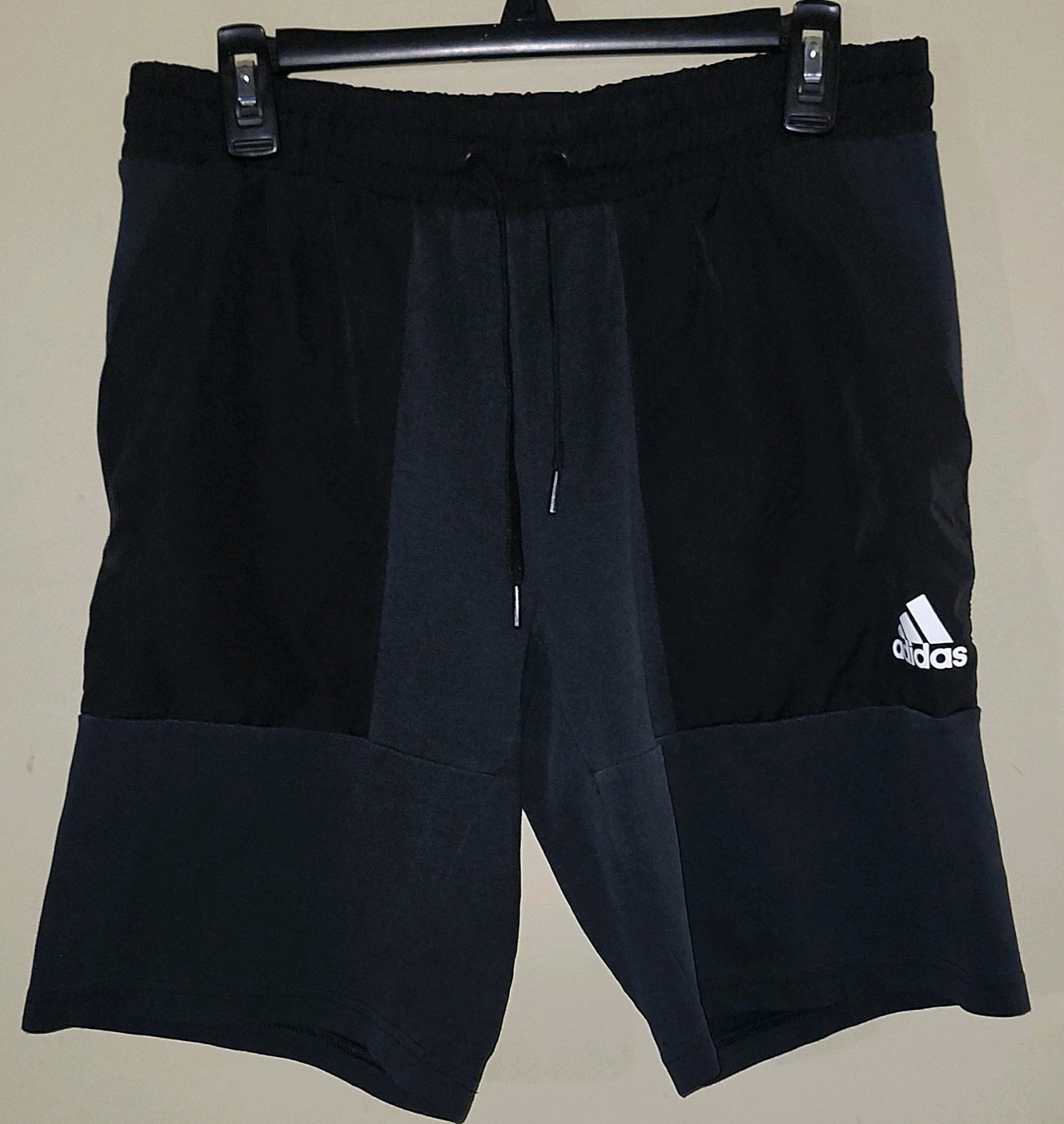 adidas Men’s S Black Athletic Shorts Drawstring Pockets Elastic Waist Gym