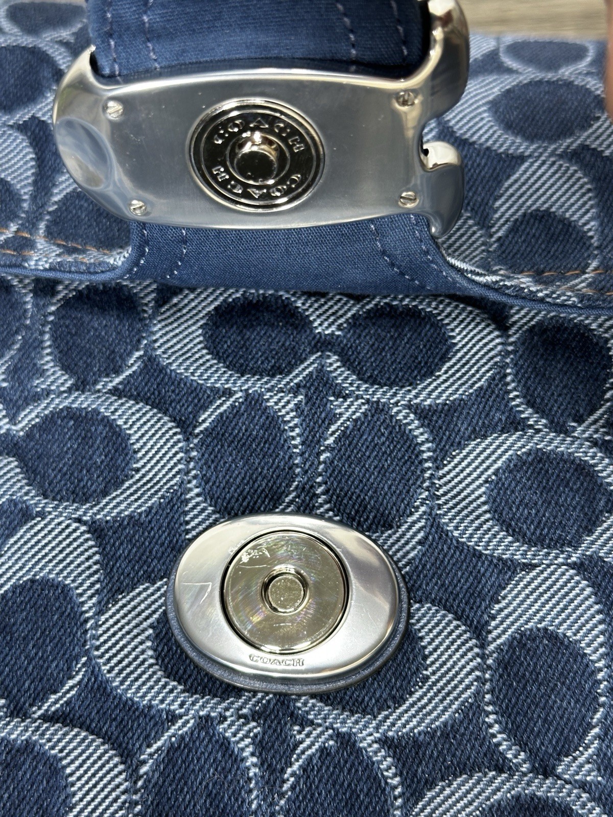 Coach Chain Tabby Shoulder Bag In Signature Denim CAN15